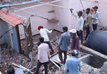 PCMC ने फुगेवाडी येथील हुच दुर्घटनेतील आरोपींशी संबंधित बेकायदेशीर निवासी बांधकाम पाडले | पुणे बातम्या
